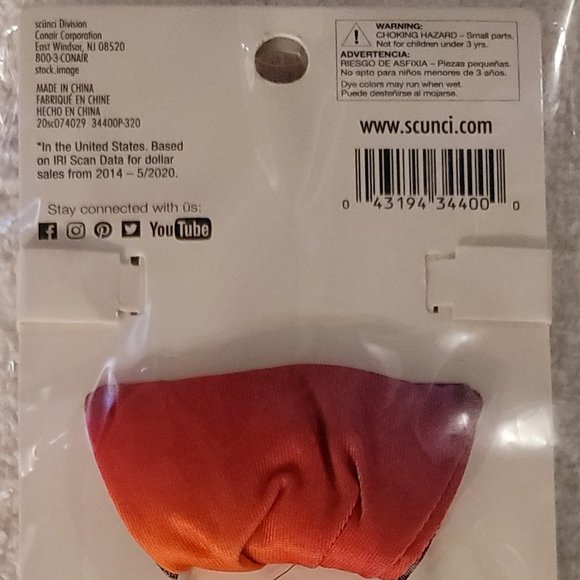 Scunci Headwrap is a 2-in-1 Headwrap/Mask - TieDye - Picture 3 of 3